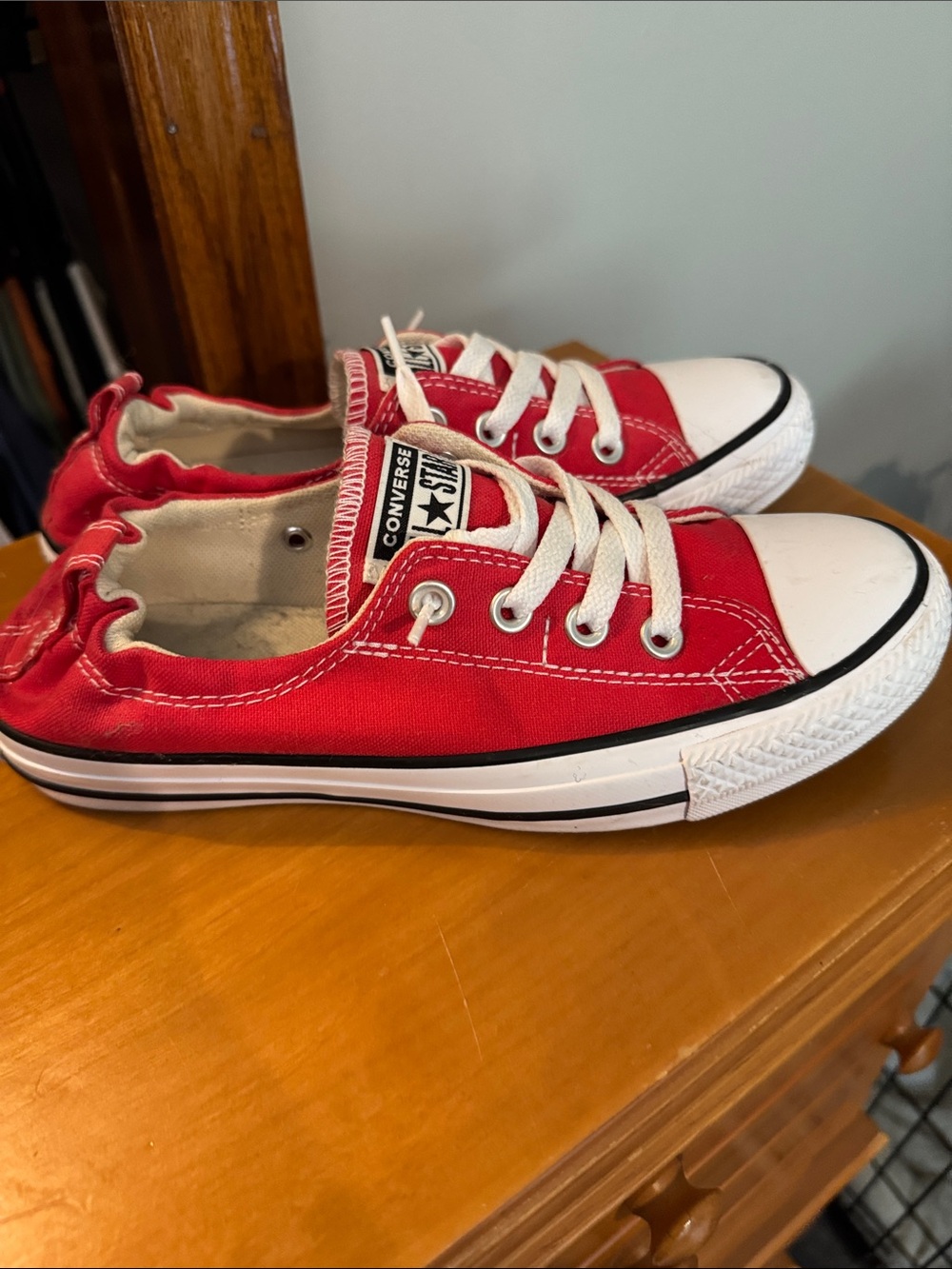 Converse All Star Chucks Red low Women’s Shoes 7.5